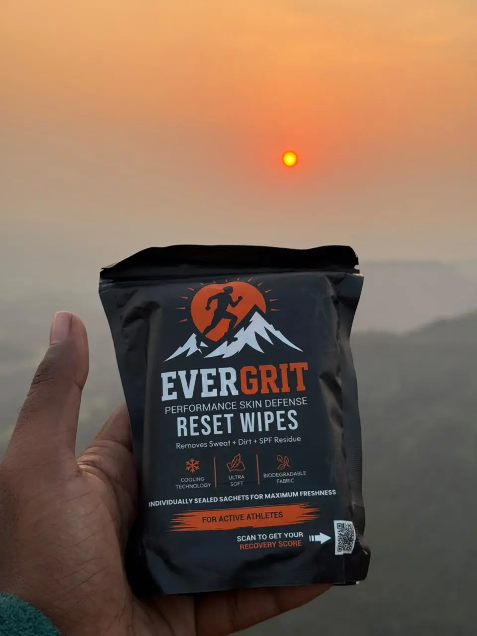 EVERGRIT Trail Reset Wipes pouch outdoors on the trail
